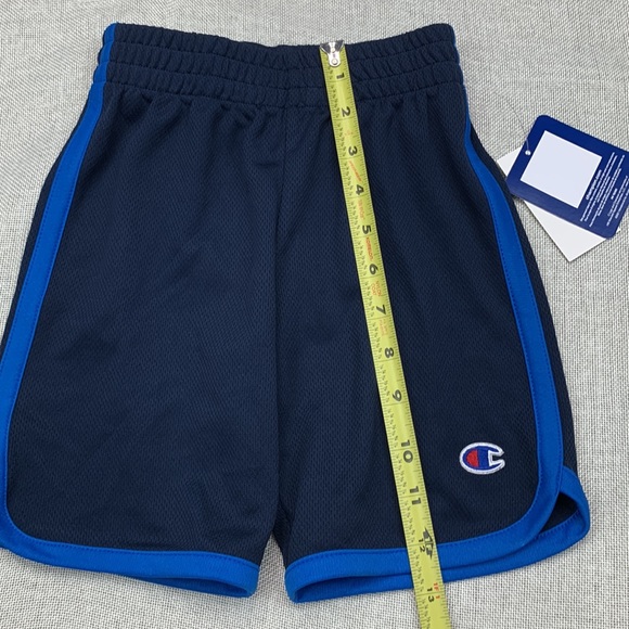 CHAMPION Little Boys Contrast Binding "C" Patch Shorts Size 4 - Picture 6 of 7
